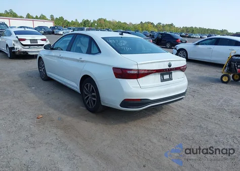 2025 Volkswagen Jetta 1.5T Se из США, поврежденный, VIN 3VW7X7BU8SM011845